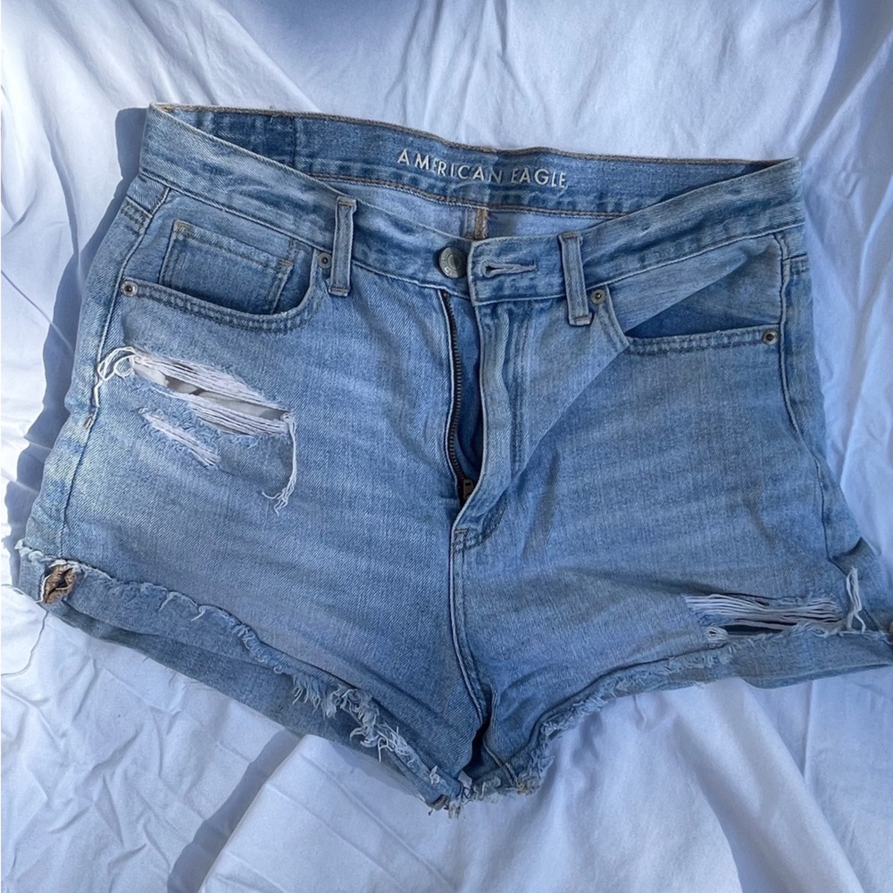 American Eagle Denim High Rise Shorts / Size 8